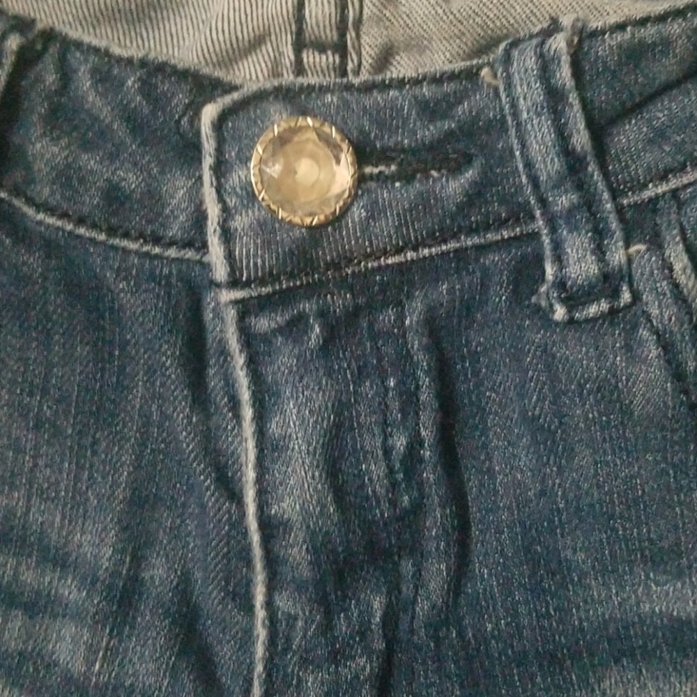 Machine Distressed Jeans - Picture 4 of 8
